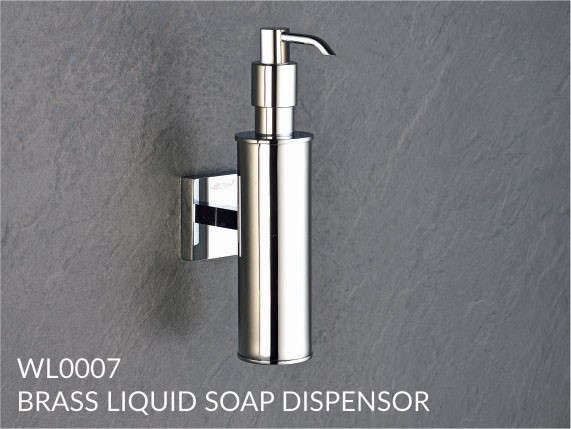 Walter by Decor Brass Bath